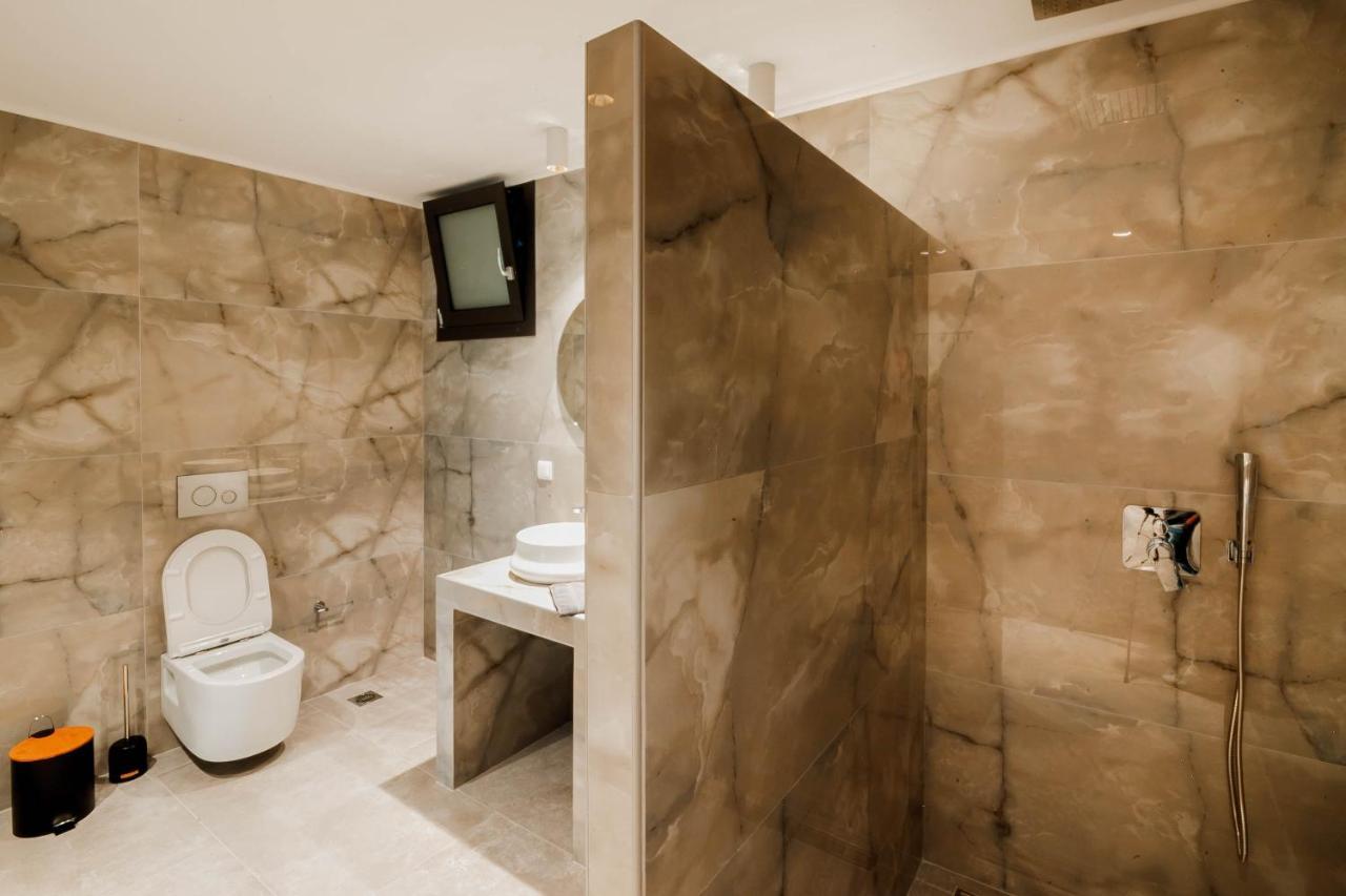 Olia Suites 帕尔加 外观 照片