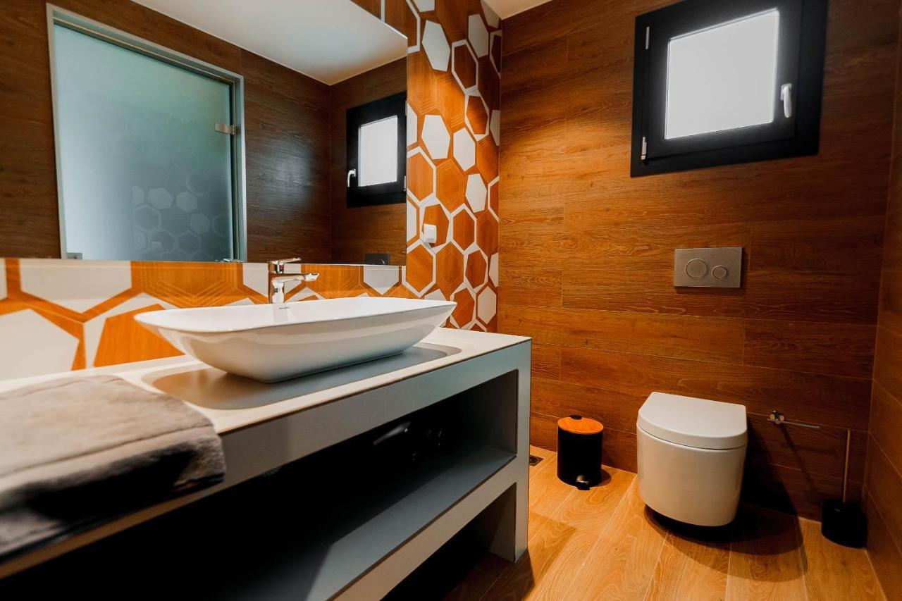 Olia Suites 帕尔加 外观 照片