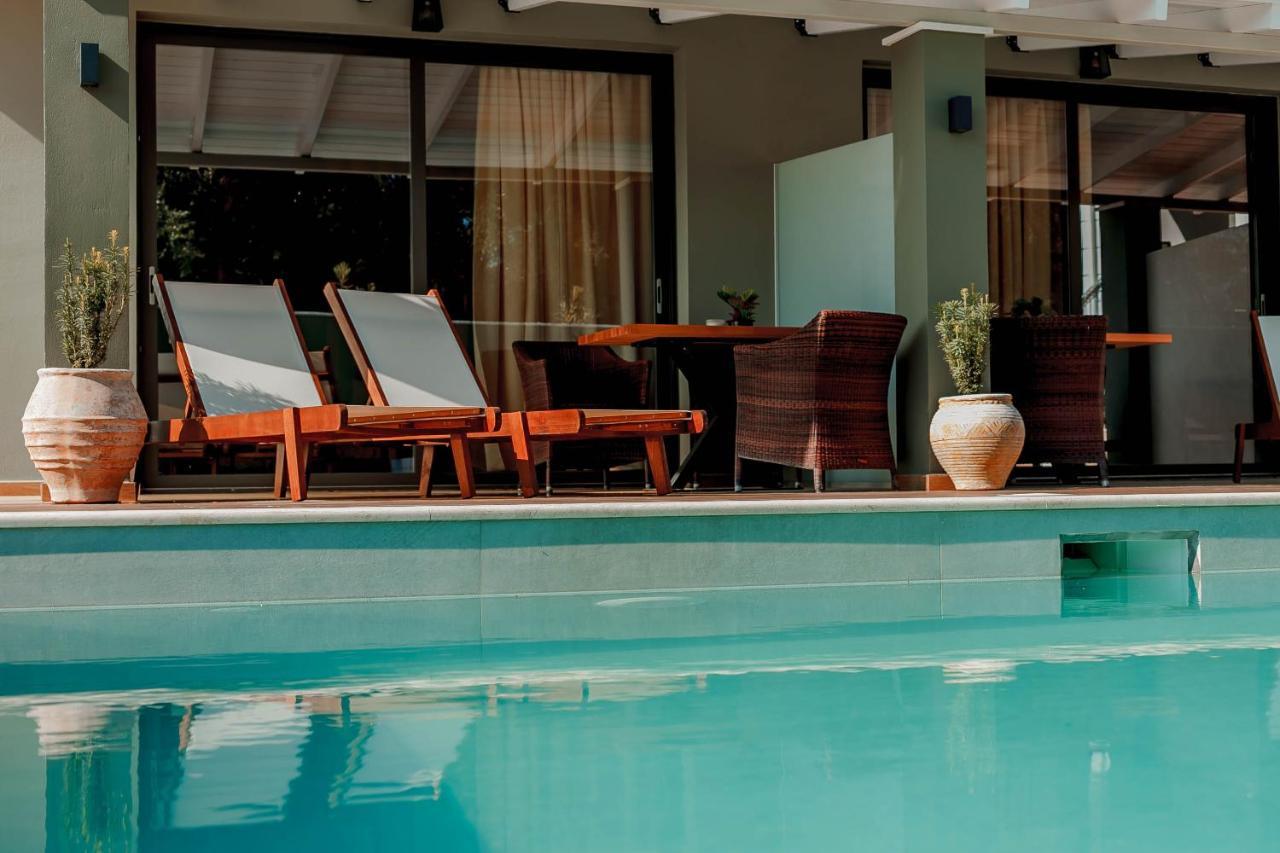 Olia Suites 帕尔加 外观 照片
